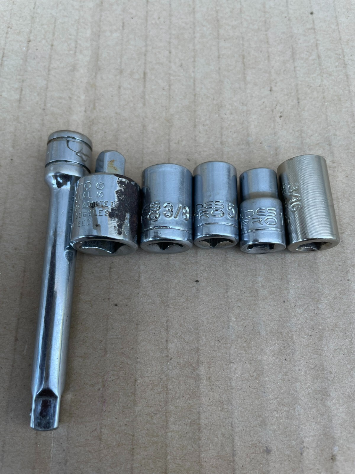HUSKY 3″ Extension Drive 1/4″ +Proto Socket 3/8″/5/16″/1/4″/3/16″ (Set of 6 pcs)