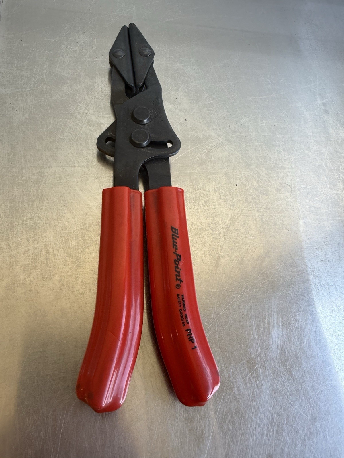 Blue-Point Tools PHP1 9-1/4″ Swivel Jaw Hose Clamp Plier with Red Handle