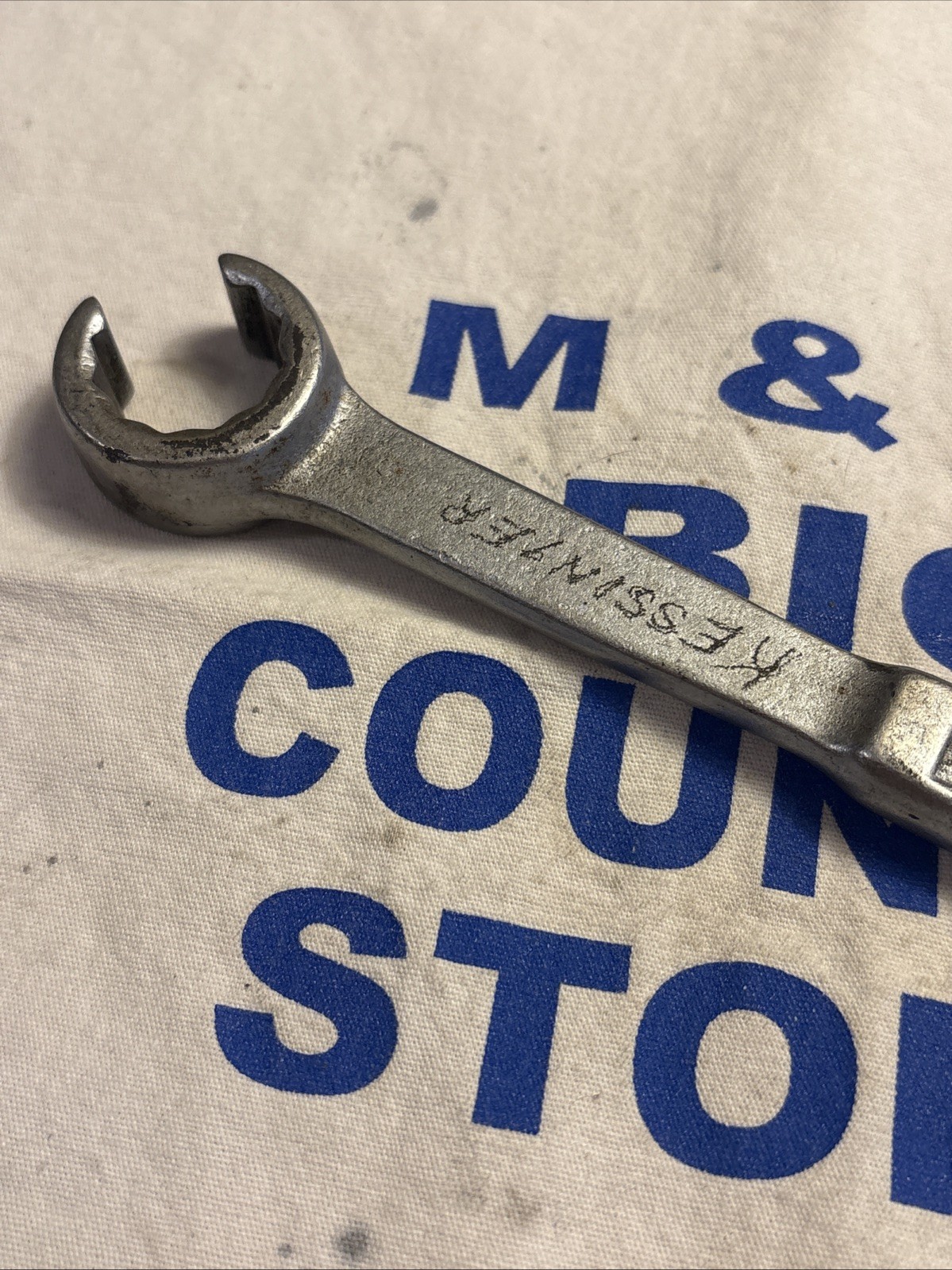 Vintage Plomb Plumb PLVMB USA SAE 3/4″ Flare Nut Line Pebble Finish Wrench 3724