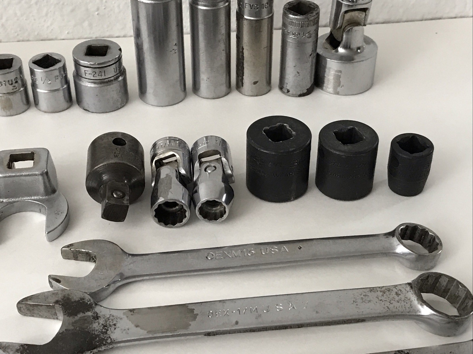 SNAP ON TOOLS- Lot Of 32 PCs Various Impact Swivel Sockets Wrenches