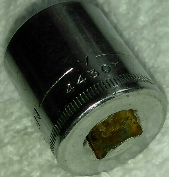 Craftsman 17mm Socket 12 pt 3/8 Drive -v- 44307 USA