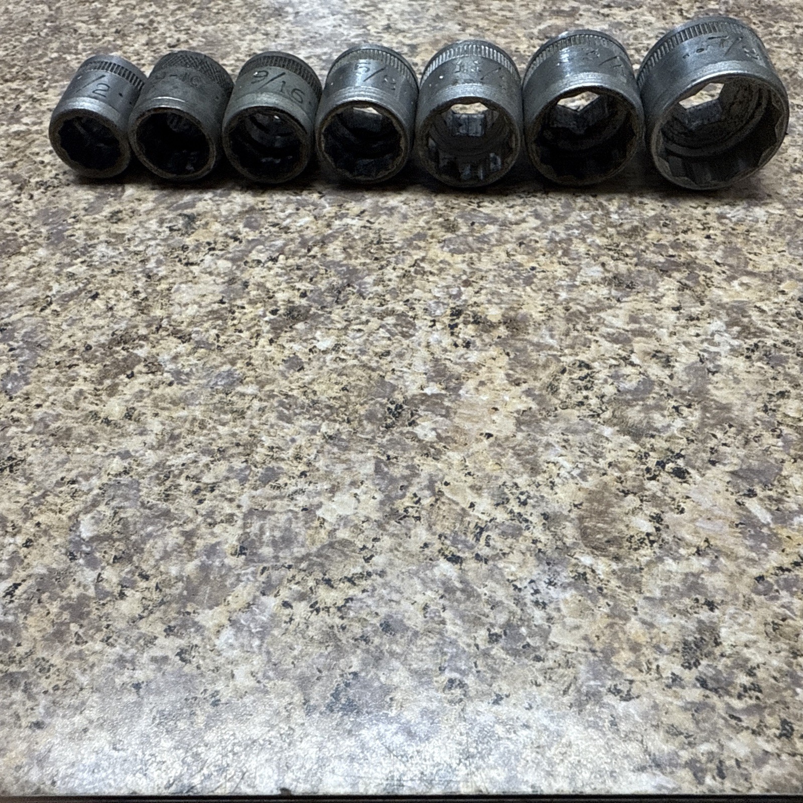 7 QTY 12-Point 6-Point 1/2″ Hex Drive SAE Sockets