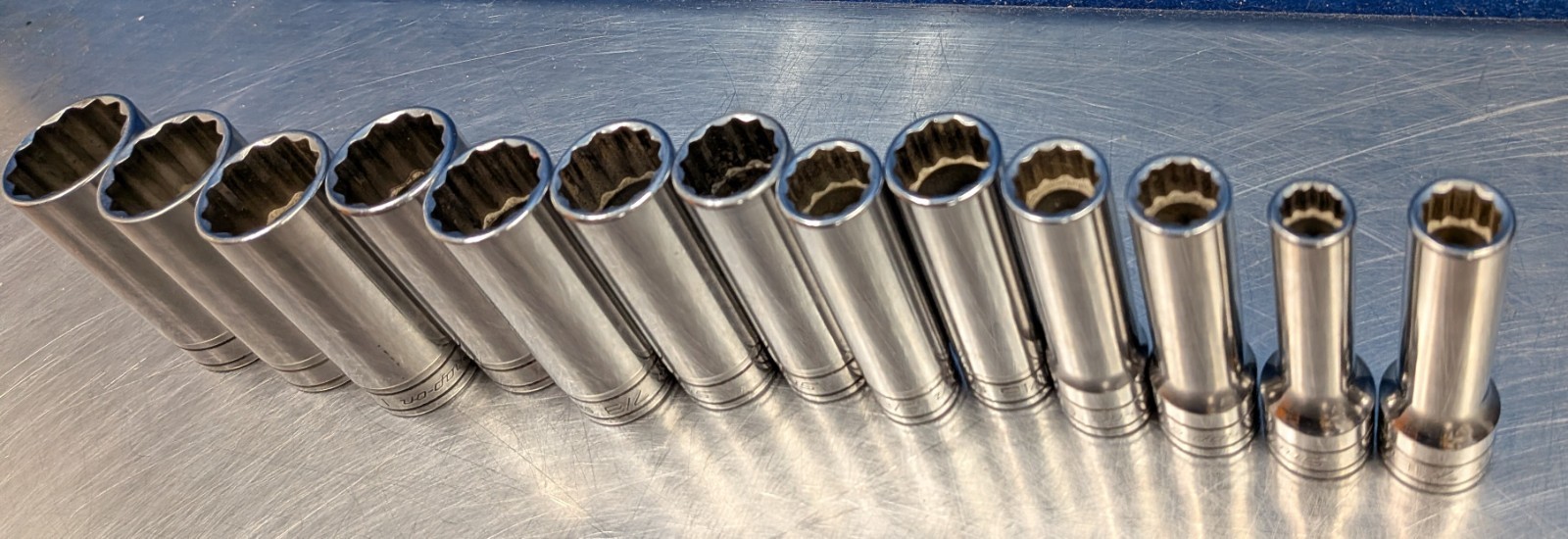 Snap-On Tools 13 pc 1/2″ Drive 12-Point SAE Flank Drive Deep Socket Set (313TSYA