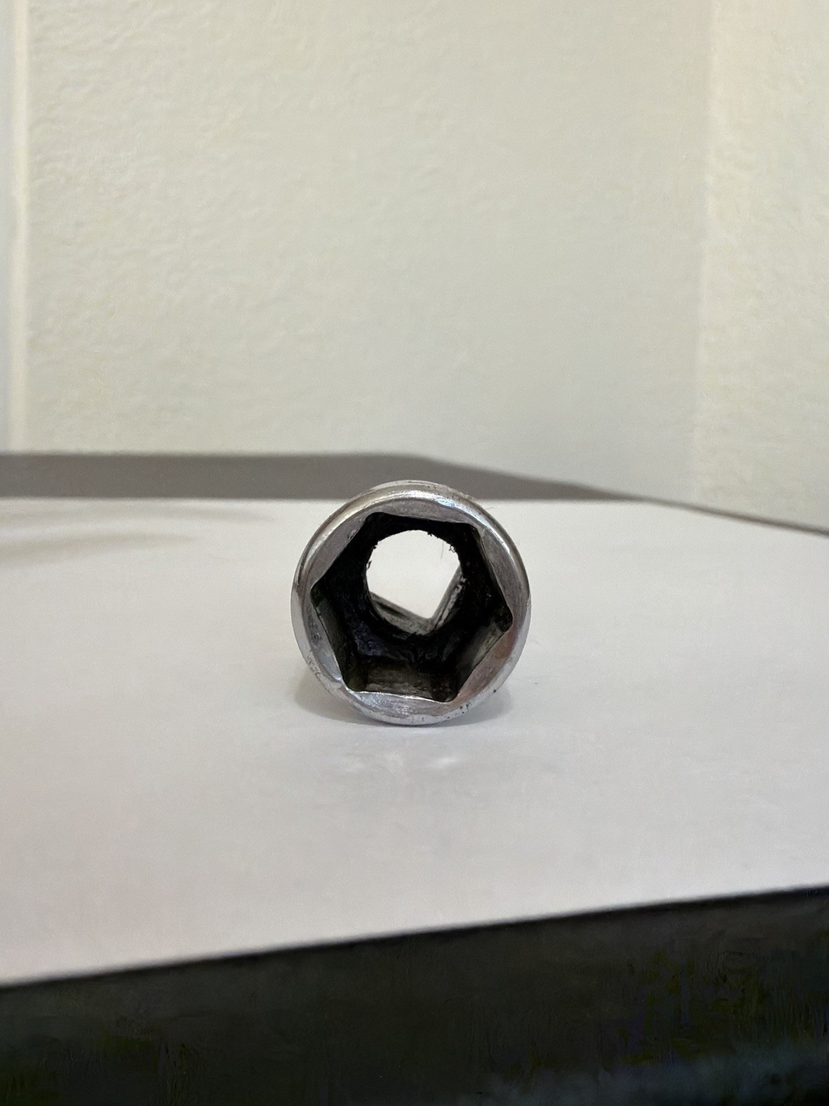 Snap-On Tools 3/8″ Dr. 14mm Metric 6 Point Shallow Chrome Socket FSM141A USA