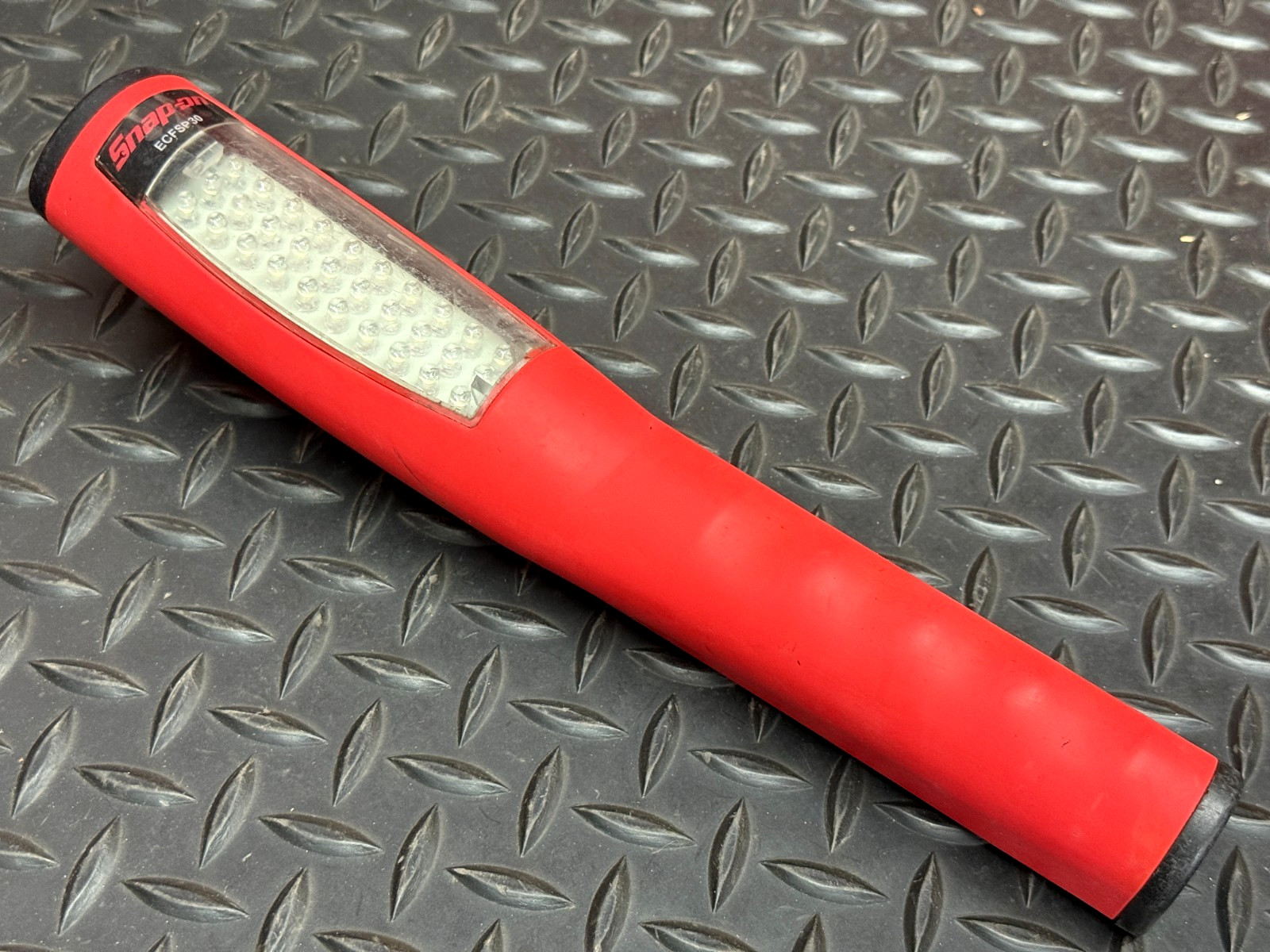 Snap on 12″ long Rechargeable LED Work Flash light No charger ECFSP30 TOOL ONLY