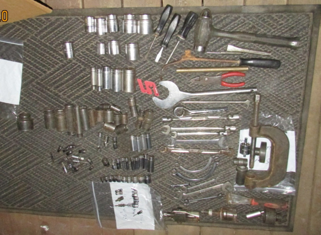 Snap On Tools large random tool lot 121 pcs