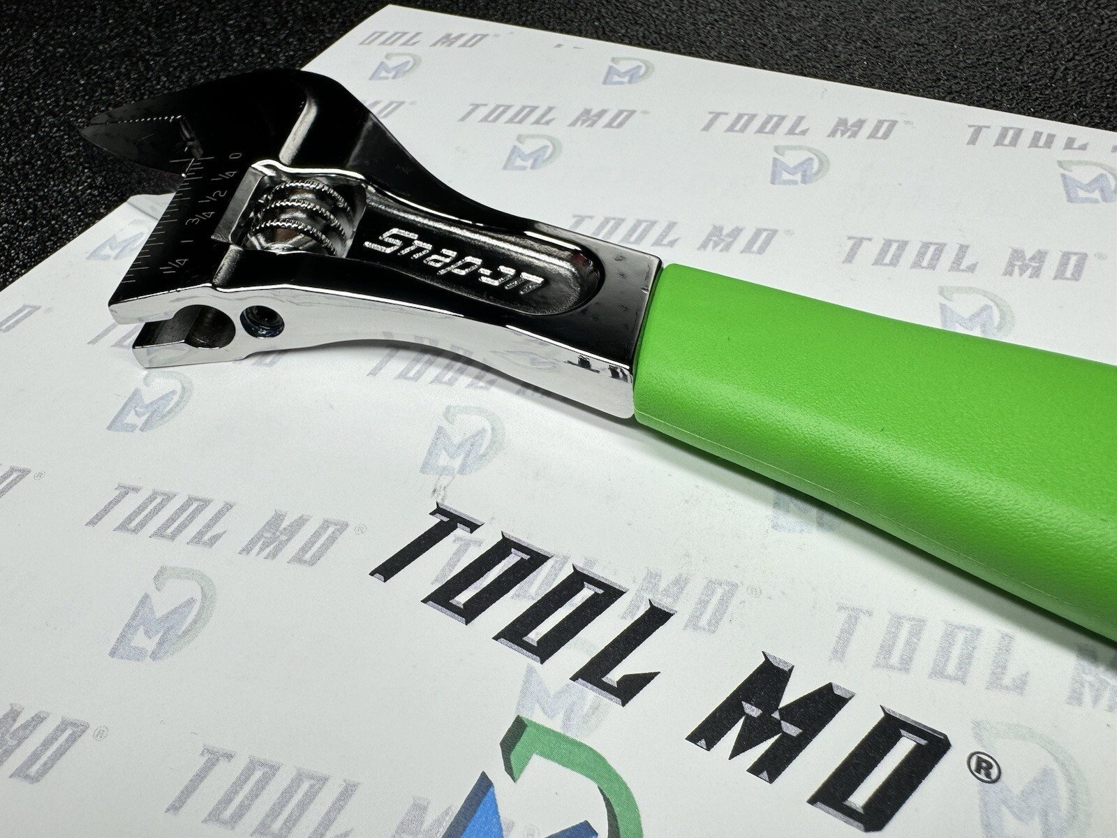 Snap-on Tools USA NEW GREEN 12″ Flank Drive PLUS Adjustable Wrench FADH12C