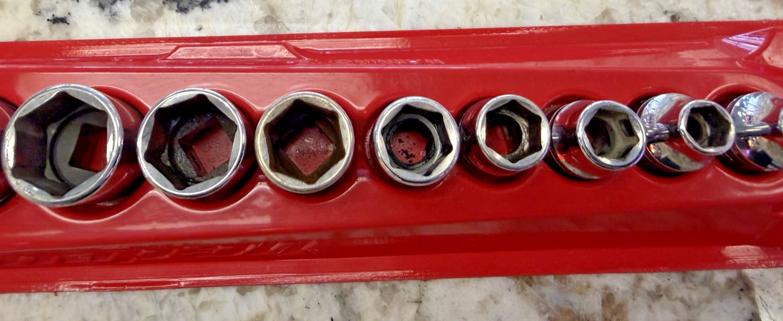 Snap-on FS081-FS281 3/8″ -1/4″- 7/8” Pakty240 11 piece Shallow Socket Set