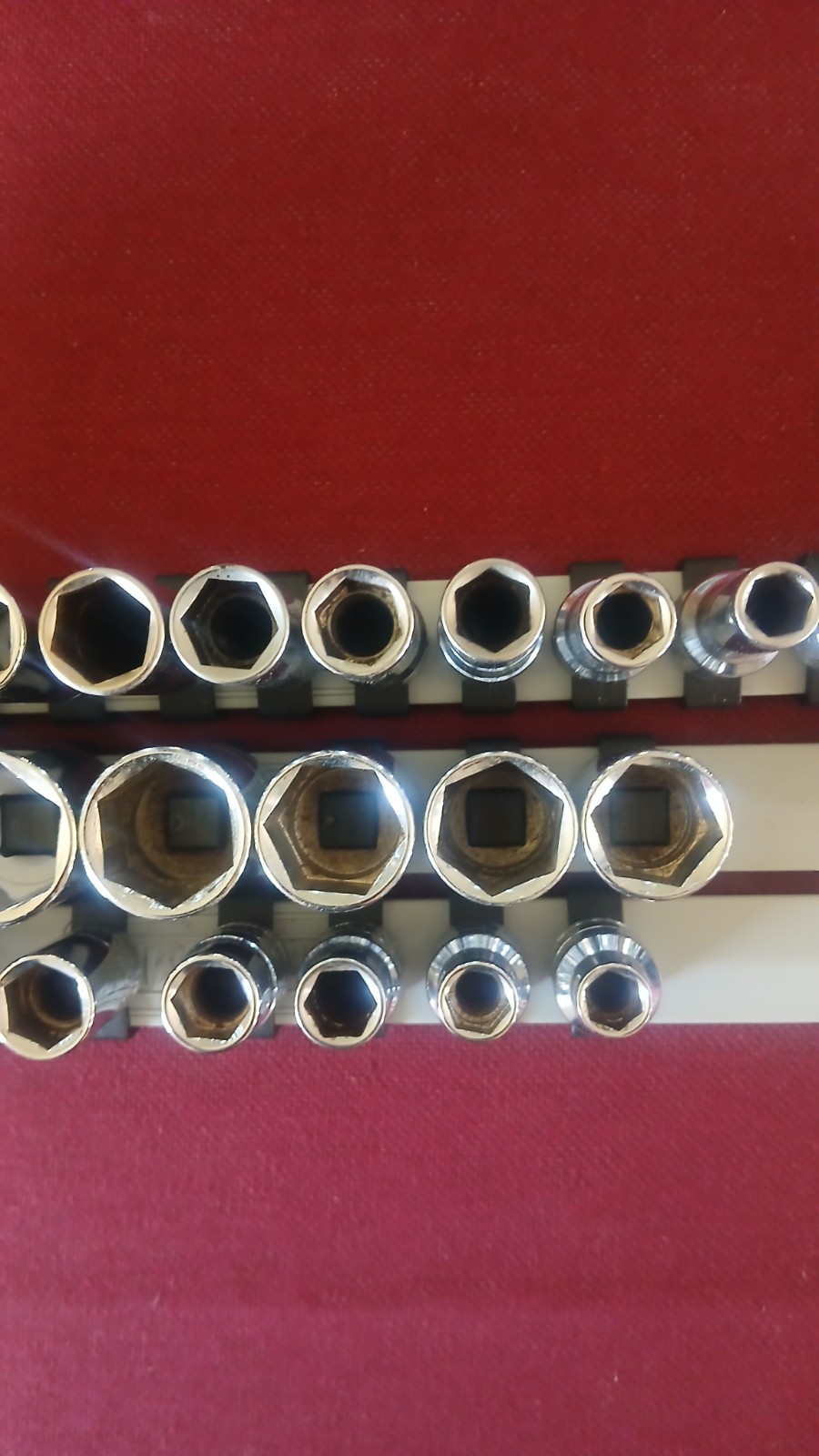 SK Tools USA 31pc 3/8″ Drive 6 pt Metric Sockets 8mm-24mm Shallow 6mm-19mm Deep