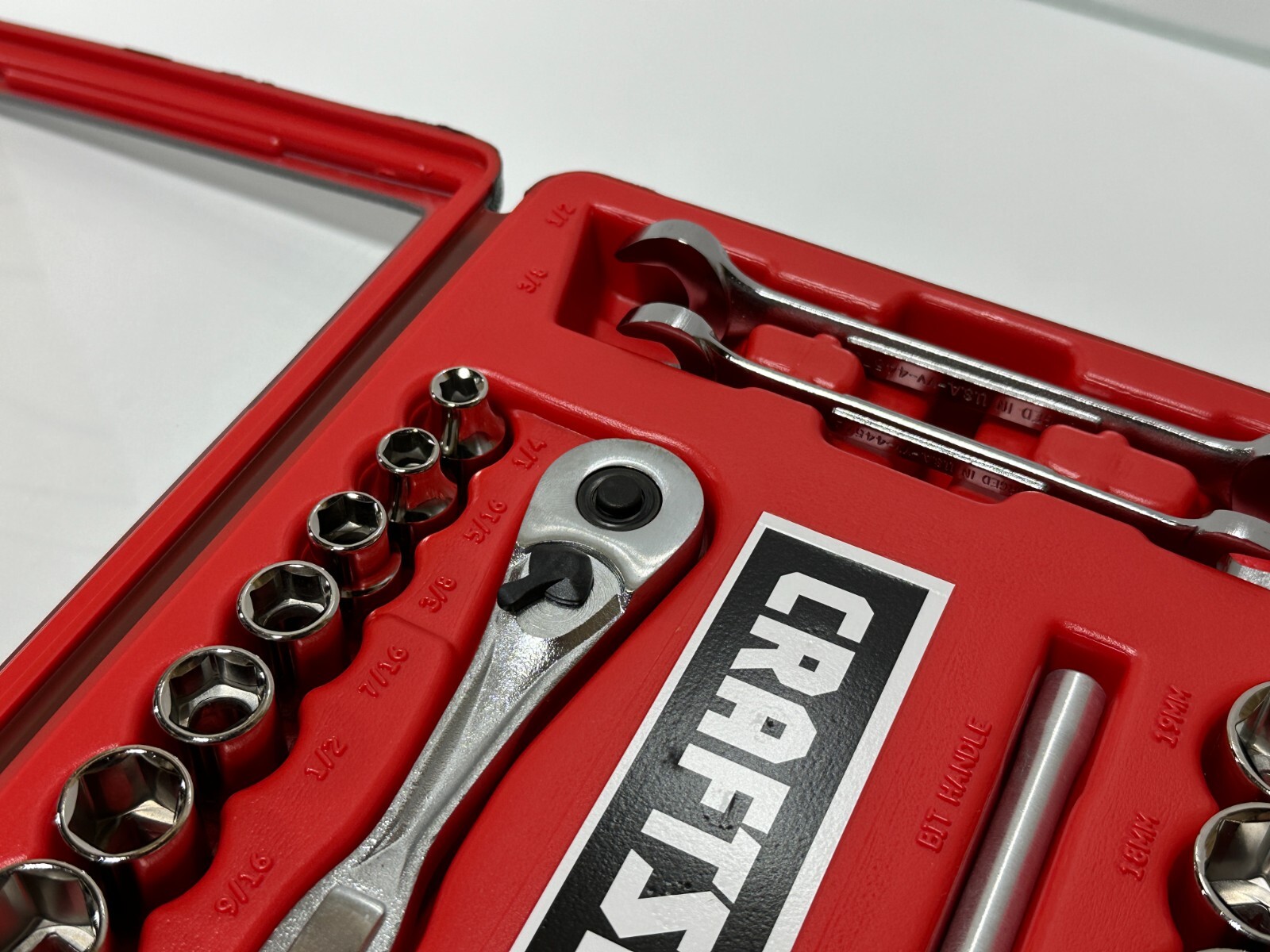 Craftsman SEARS USA 33429 G SERIES 29pc 3/8” Drive SAE Metric Socket Ratchet Set