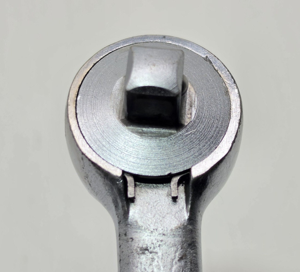 CRESCENT LS70 1/2″ Drive Round Head Ratchet Made in USA