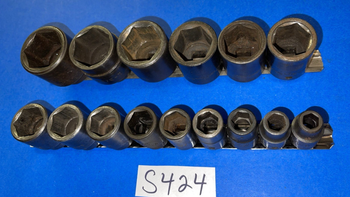 MAC TOOLS 15 PIECE 1/2 DRIVE SAE. SHORT IMPACT 6 POINT SOCKET SET 3/8 TO 1-1/4
