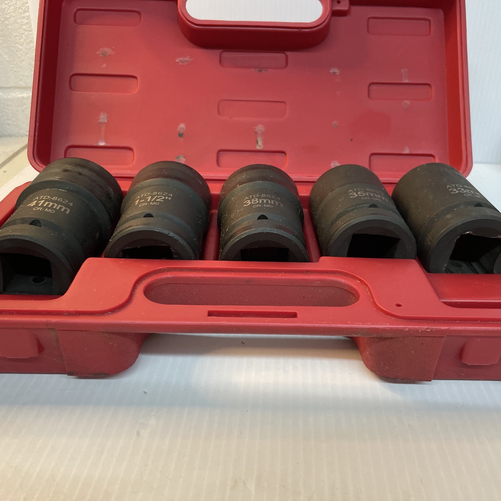 ATD-8624 Impact Socket Set 1 Inch Drive W/case – Pre Owned