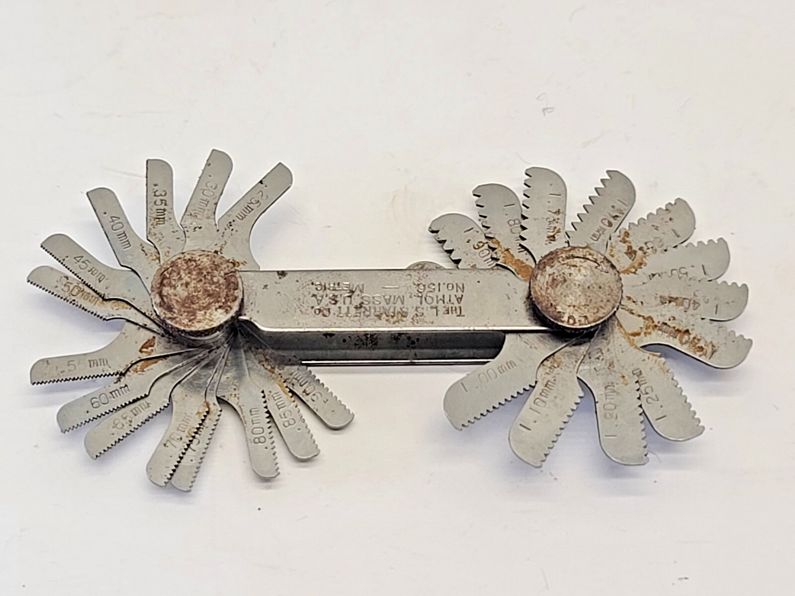Starrett 156 Metric Screw Pitch Gage 28 Leaves 0.25-2.50mm Range Gauge Tool USA