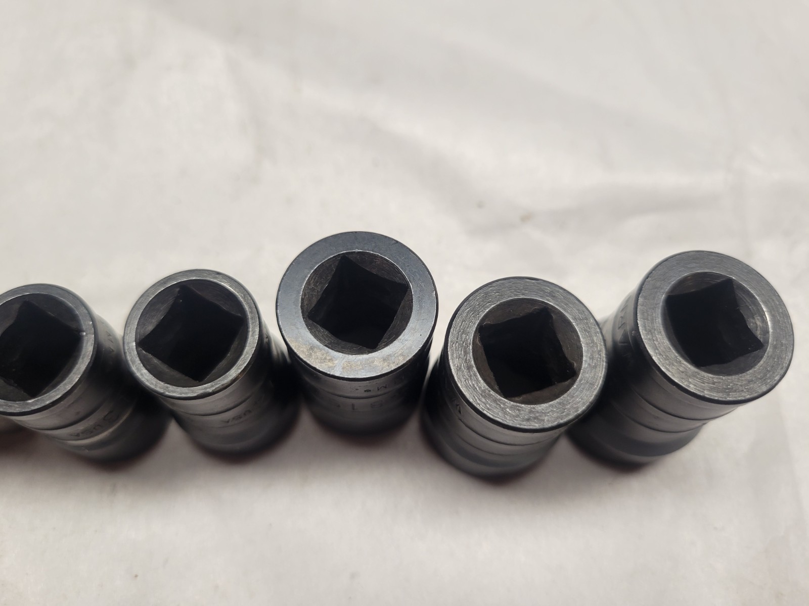 SK Tools 11 Pc 3/8” Drive Metric/SAE Turbo Socket Set For Damaged Nuts/Bolts 803