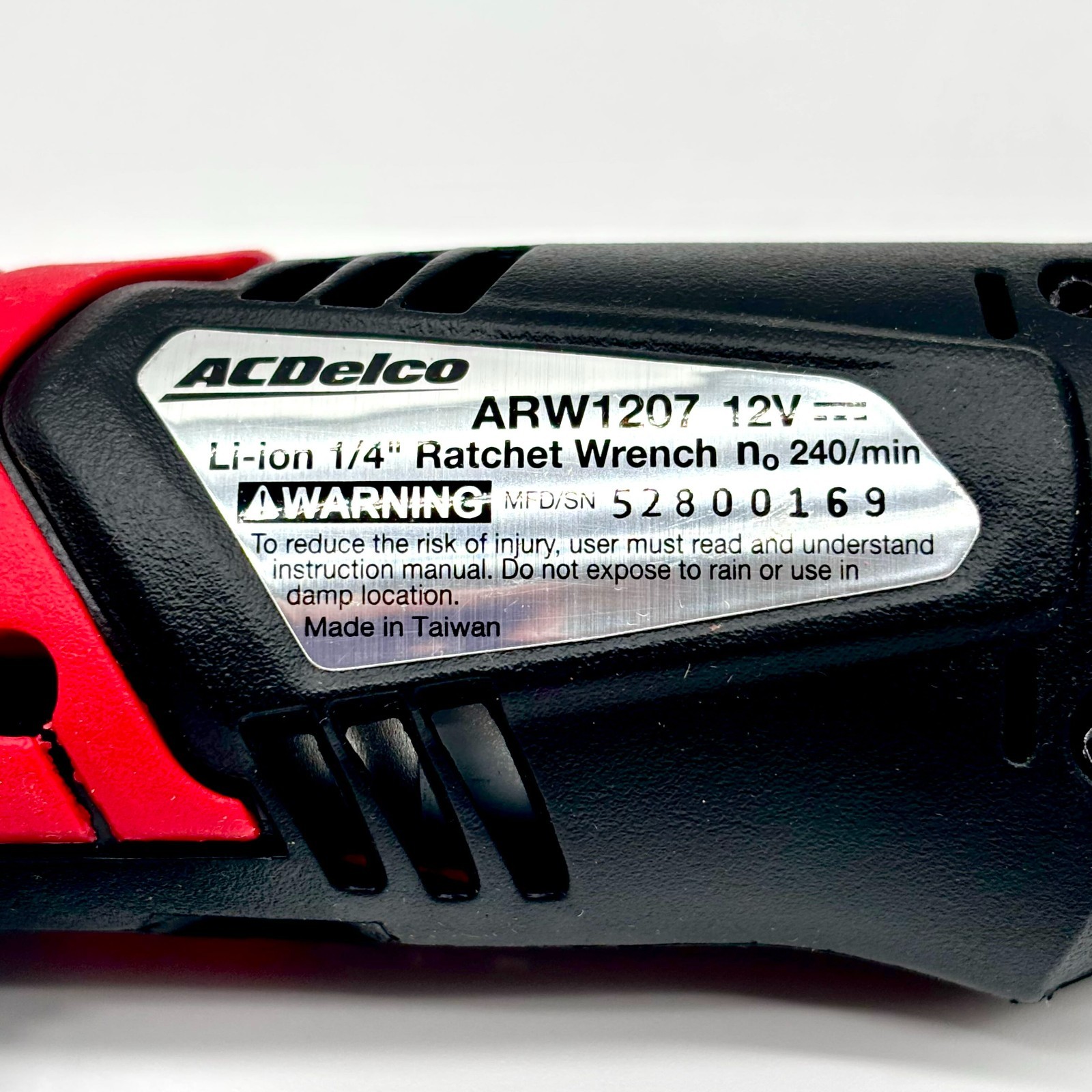 Acdelco Li-On 12 Volts 1/4″ Cordless Ratchet Wrench Model ARW1207
