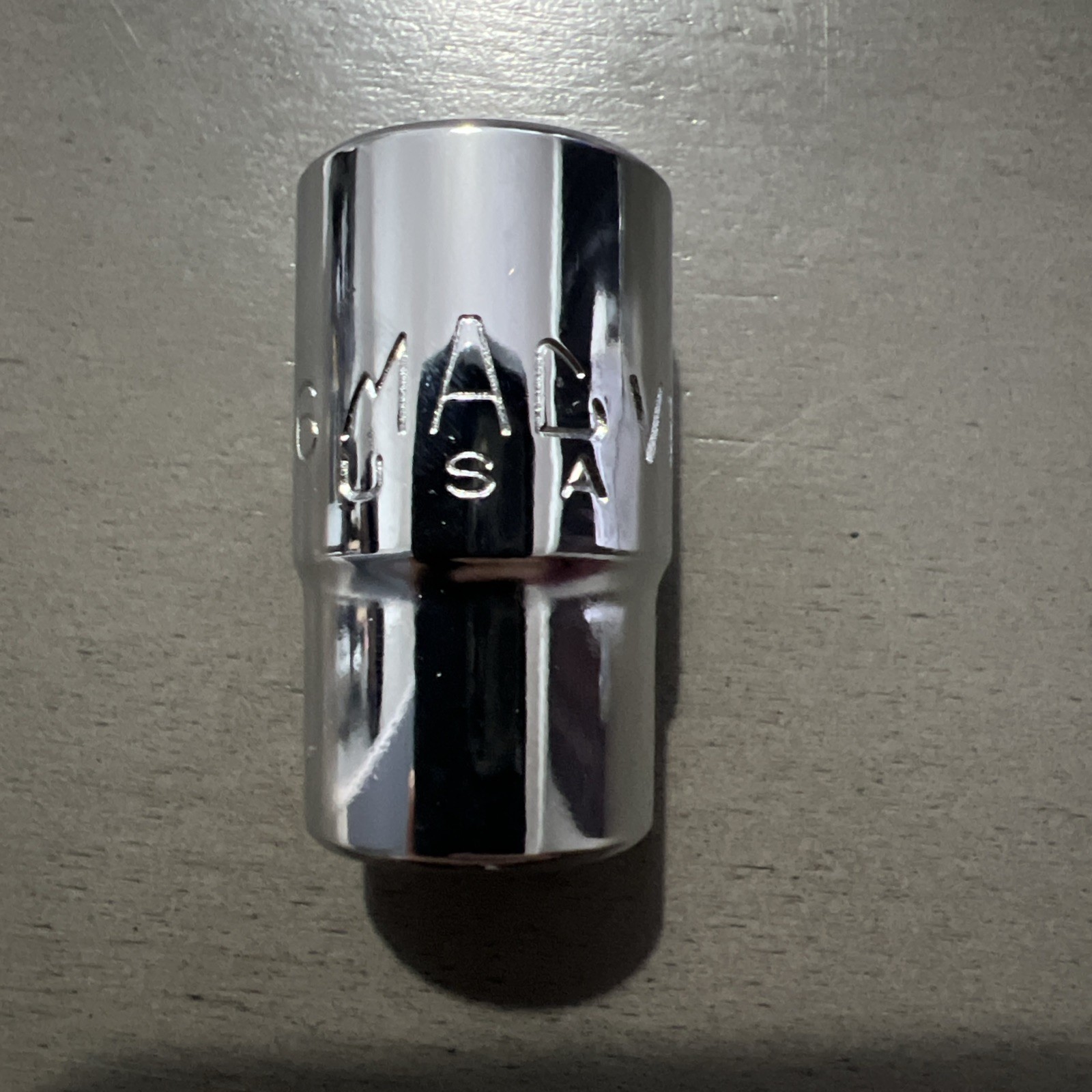 New Mac tools 9/16″ 1/2″ Dr. shallow chrome 6 point socket v186r