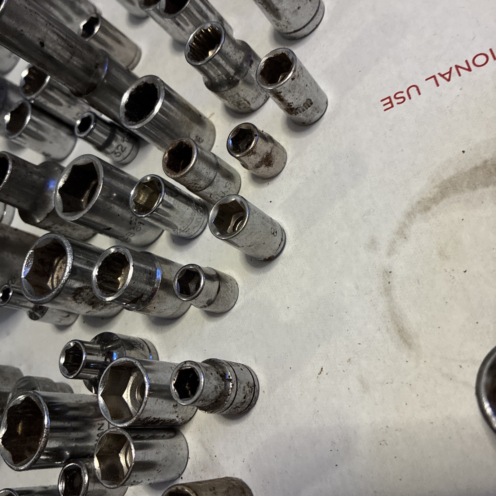 LARGE LOT Of 128 Sockets SAE Metric Drive 6 Point 12 Point Some Husky Taiwan Jap
