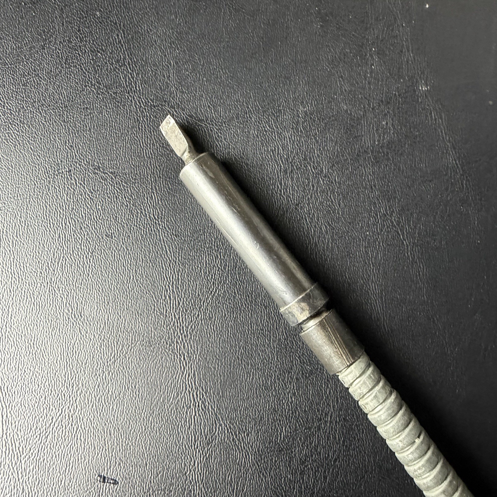 Vintage K-D No.130 Flexible Shaft Driver 3/32″ Hex & 7/32″ Slotted USA 17″