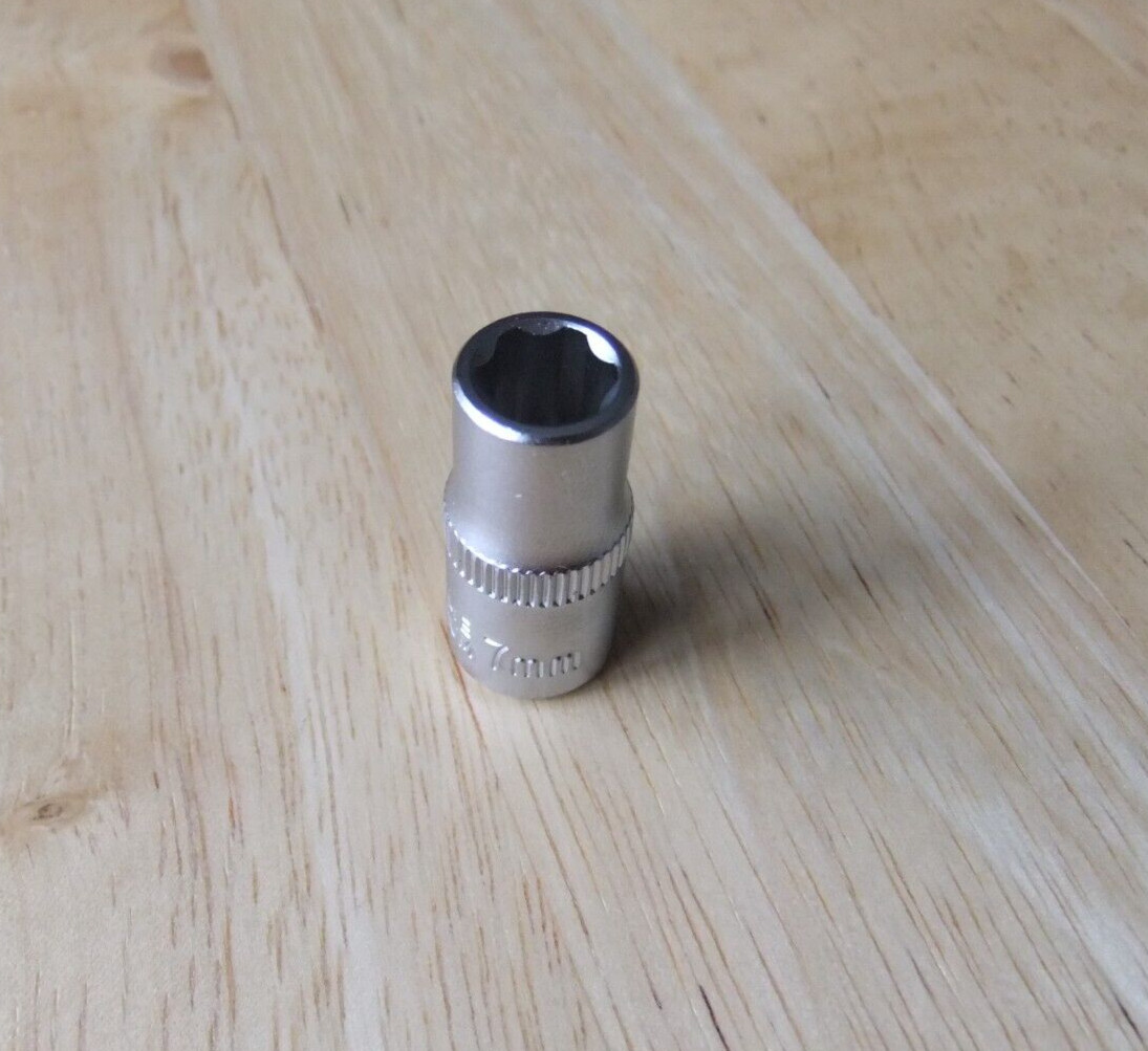 Welzh Werkzeug 7mm x 1/4 Drive Chrome Vanadium Socket – 24mm Long