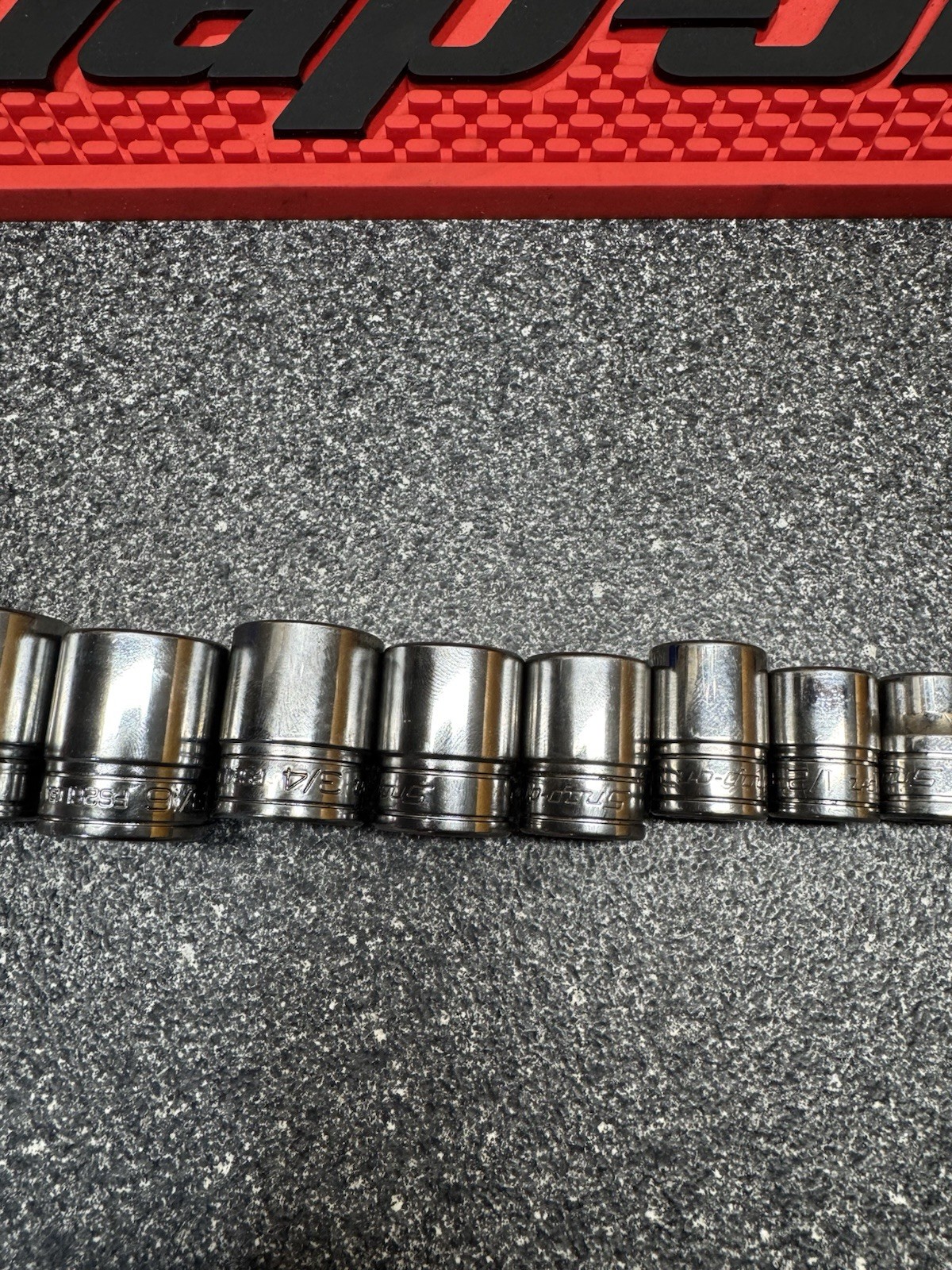 Snap-on Tools 13pc 3/8″ Drive SAE 6pt Shallow Chrome Standard Short Socket Set