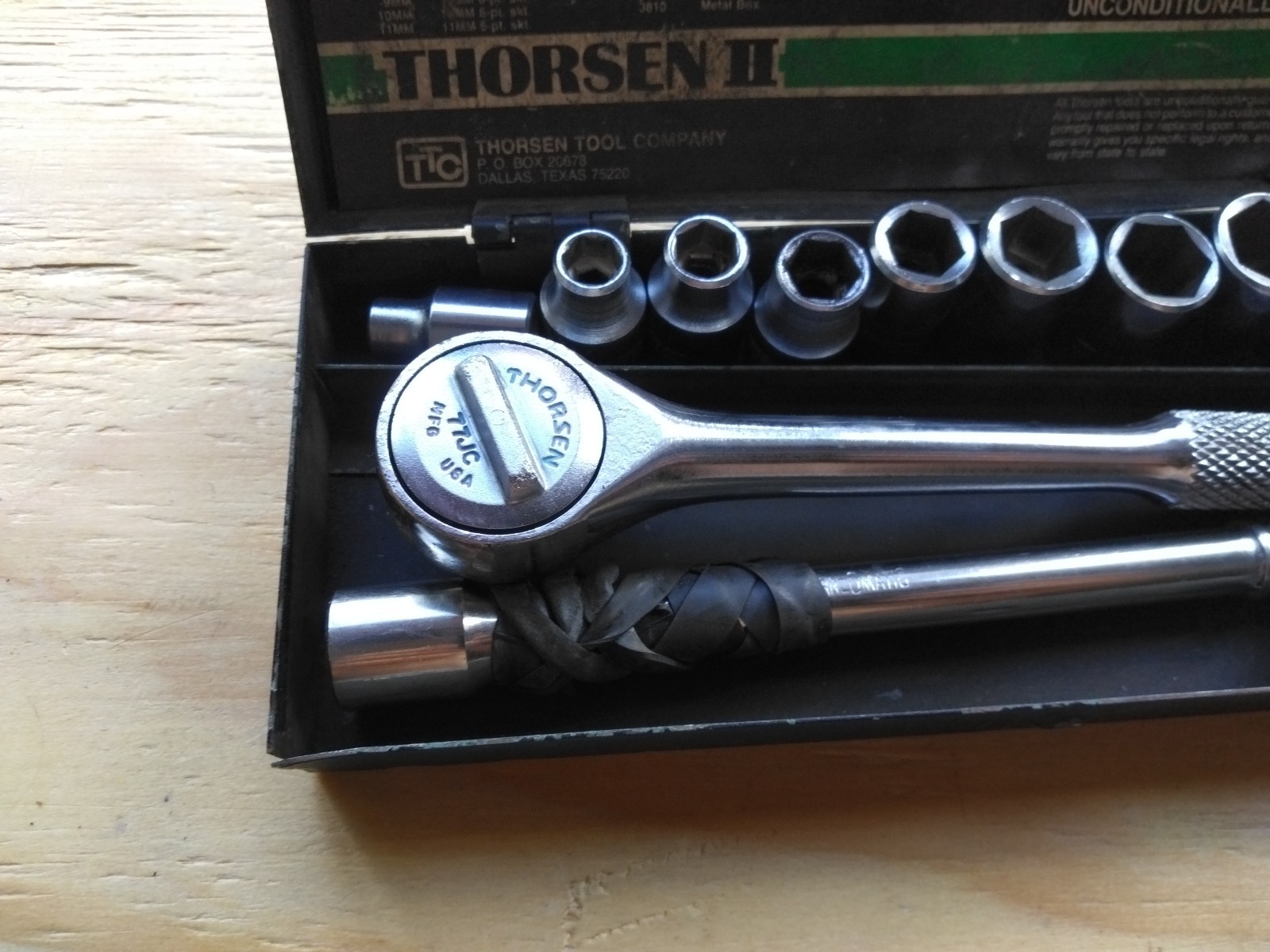 Vintage Thorsen M3813 Piece 3/8″ Metric Socket Set Metal Case Ratchet