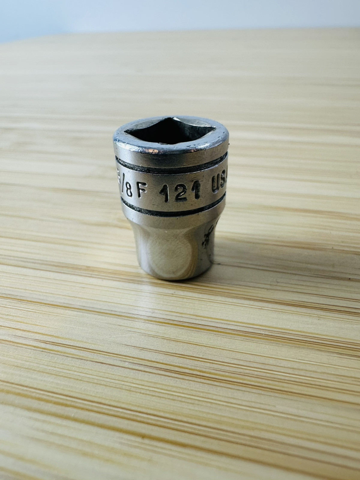 Snap-On Tools Underline 3/8″ Drive 3/8″ SAE 12 Point Shallow Socket F-121 USA