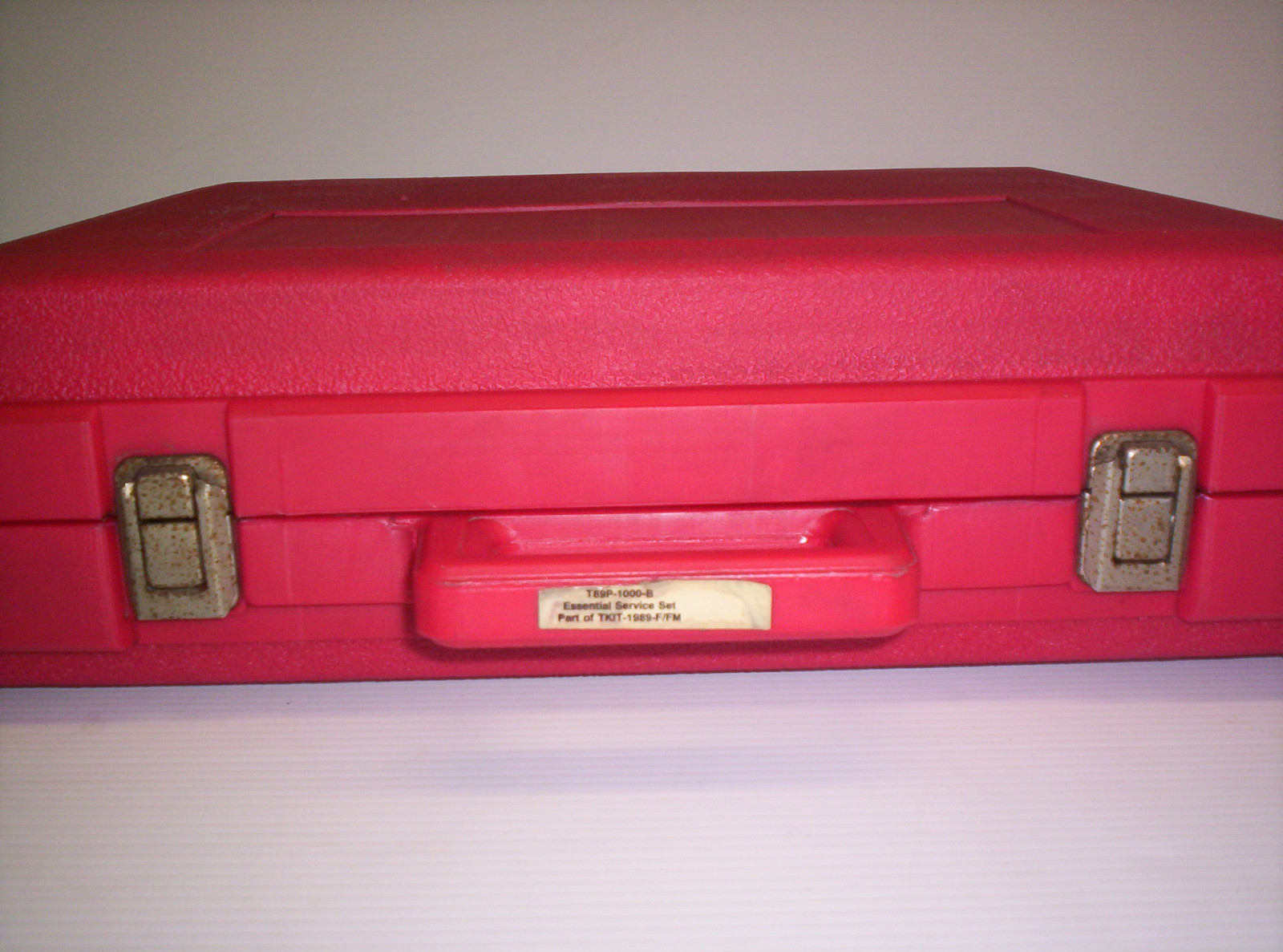T89P-1000-B COMPLETE FORD ROTUNDA ESSENTIAL SERVICE TOOL SET.