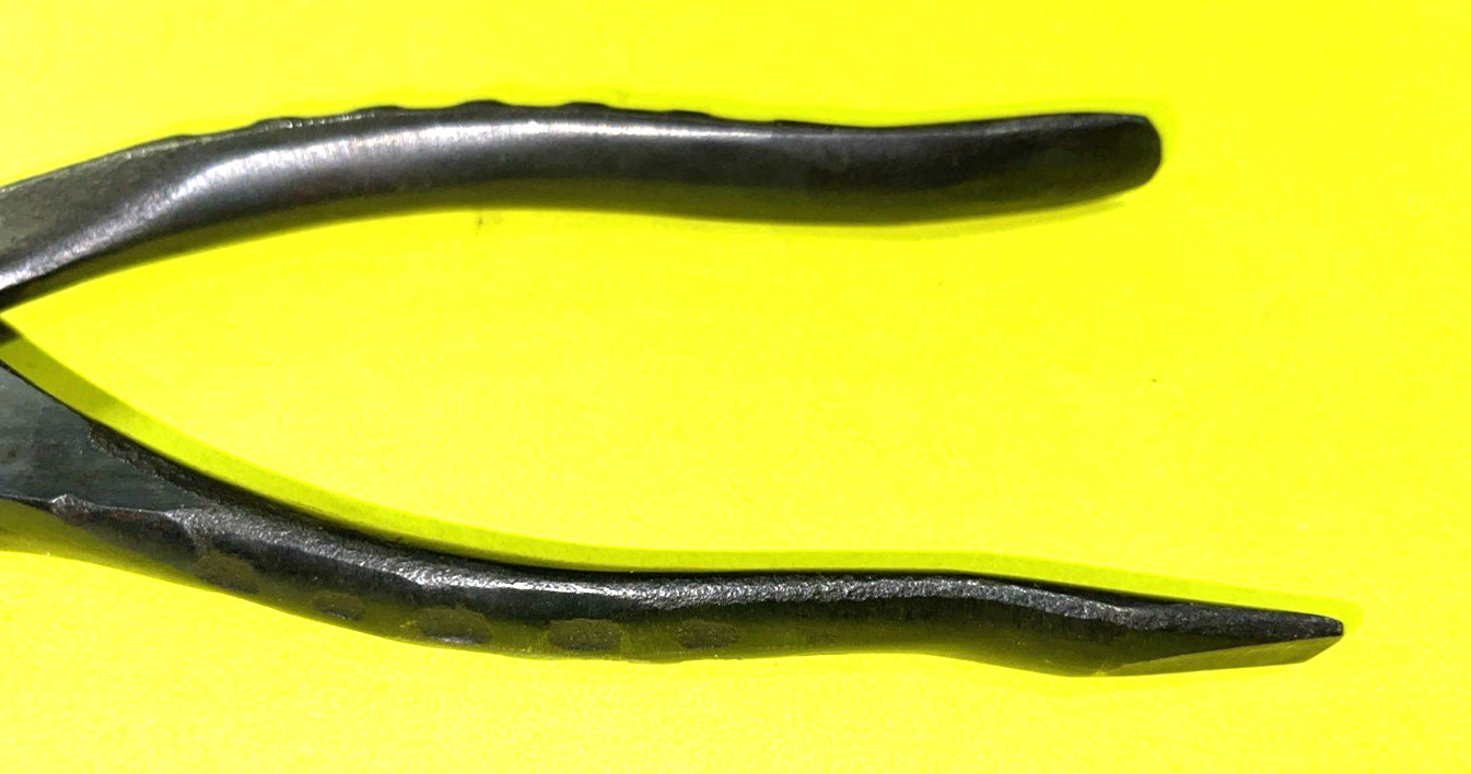 EIFEL TOOLS VINTAGE PLIERENCH & 2 EXTRA HEADS
