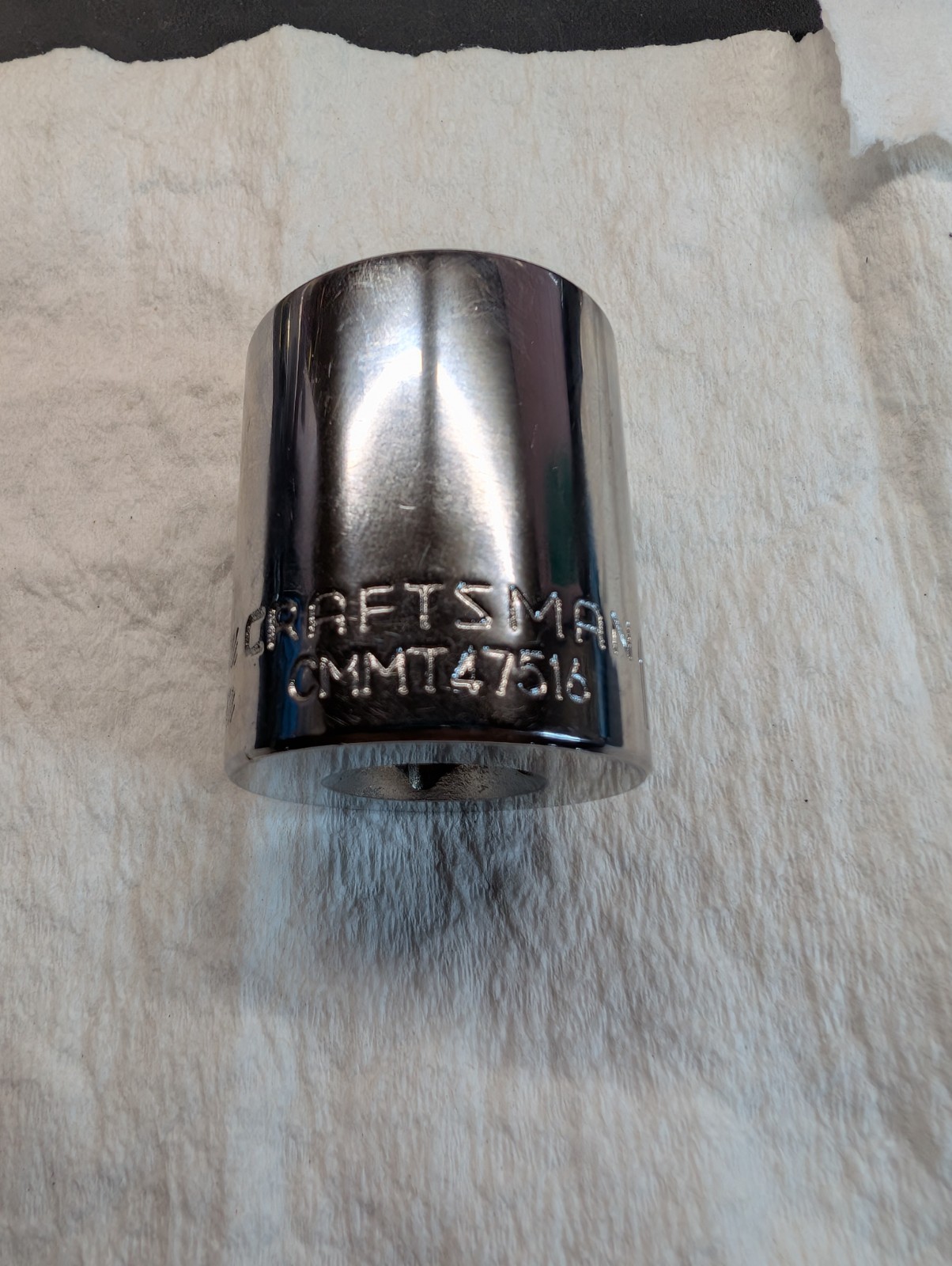 CRAFTSMAN Socket, SAE, 1/2-Inch Drive, 1-1/8-Inch, 12-Point (CMMT47516).
