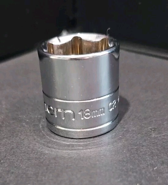 Northern 3/8 Drive 18mm 6 Point Shallow Socket N