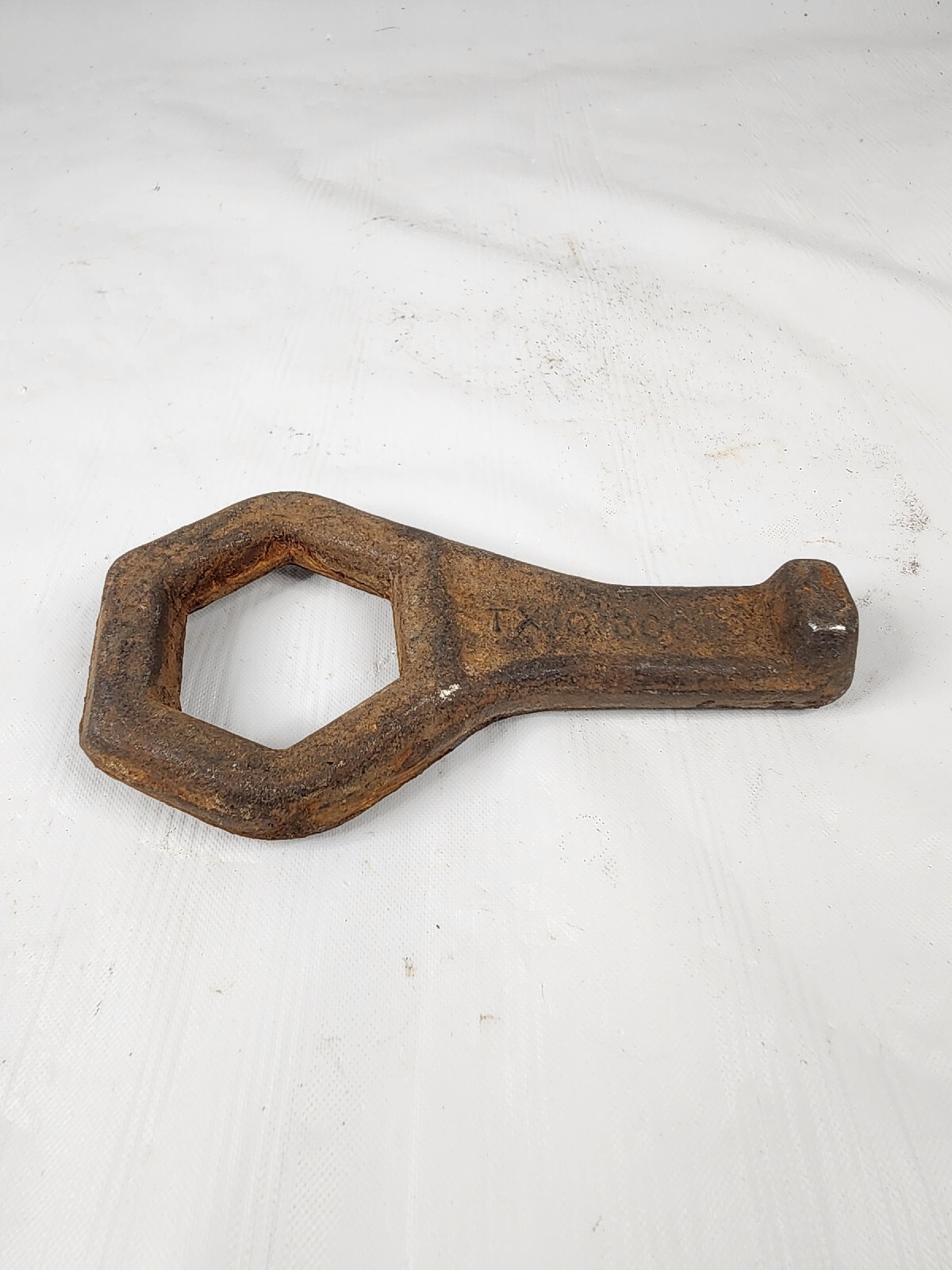 Ken-Tool 30610 porkchop TX10 cap nut wrench 35mm Ken-Tool cap nut wrench