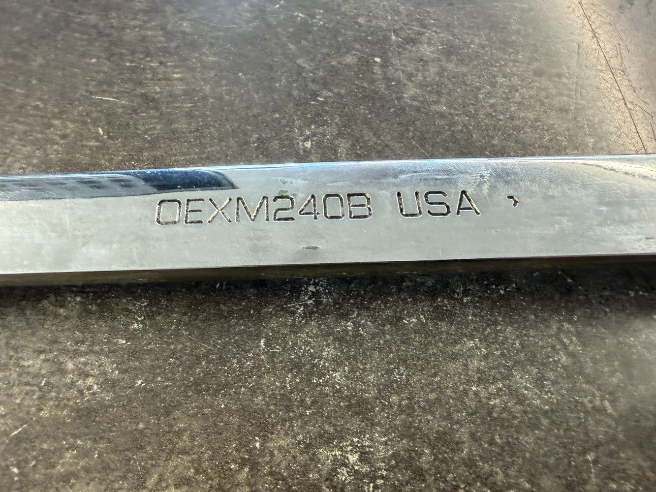 Snap-On 24mm 12-Point Metric Combination Wrench USA OEXM240B (1115675)