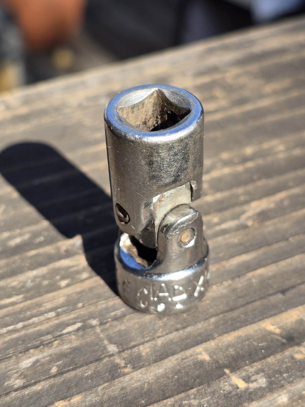 MAC Tools 9/16″ Swivel Socket 6 Point 3/8″ Drive XU186 USA