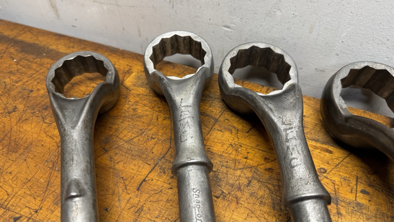 Snap-On Blue Point Box End Heavy Duty Tubular Wrench 17pc Set 1-7/16” To 3-1/8”