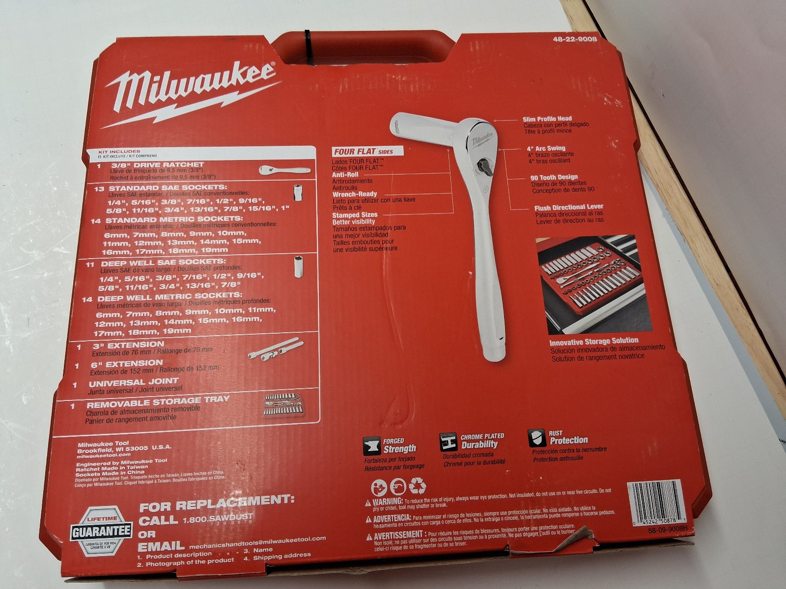 Milwaukee 3/8″ Drive 56 Piece set brand new SAE & Metric w ratchet # 48-22-9008