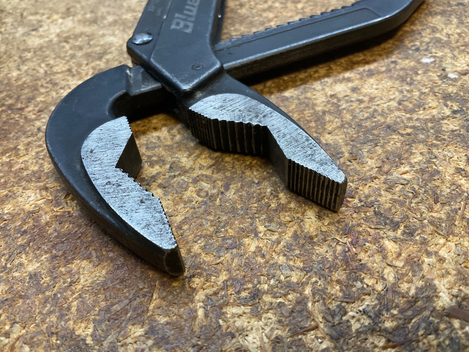 Blue-Point AP12 12″ Adjustable Joint Pliers