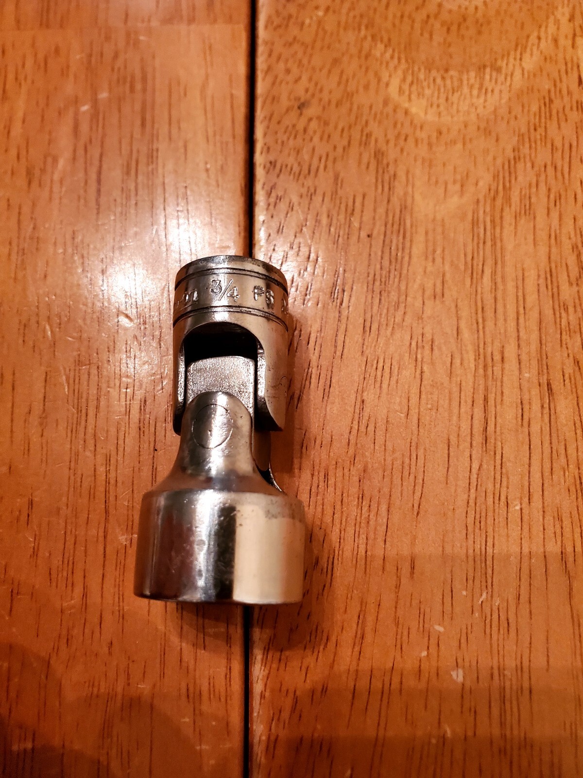 Snap On 3/8 Drive 3/4 6PT Swivel Socket FS24