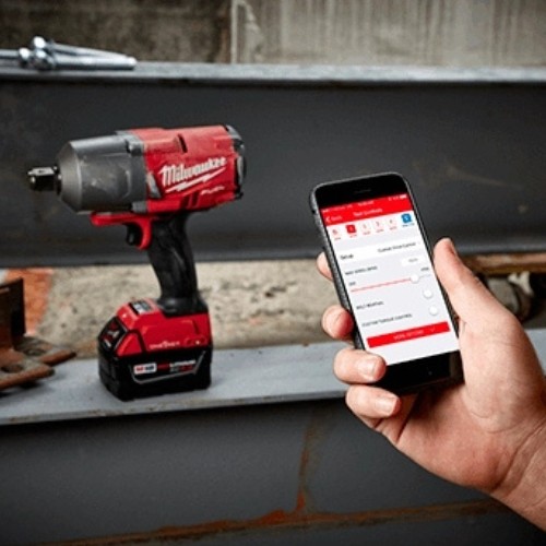 Milwaukee M18 FUEL ONE-KEY 18V Lithium-Ion Cordless 3/4″ Impact Wrench