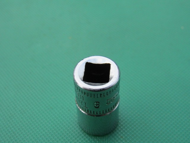SNAP ON 9MM TMM9 1/4″ DRIVE METRIC 6 PONIT SHALLOW SOCKET 9 MM UNDERLINE LOGO