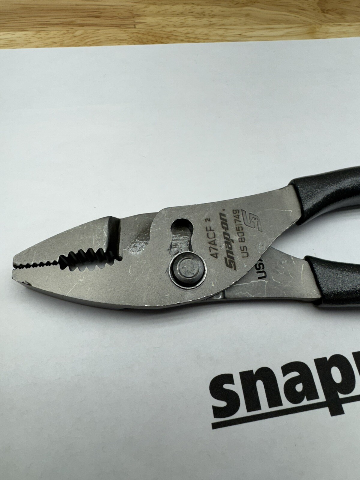 Snap-on Tools DARK TITANIUM 8″ Talon Grip Combination Slip Joint Pliers 47ACFDT