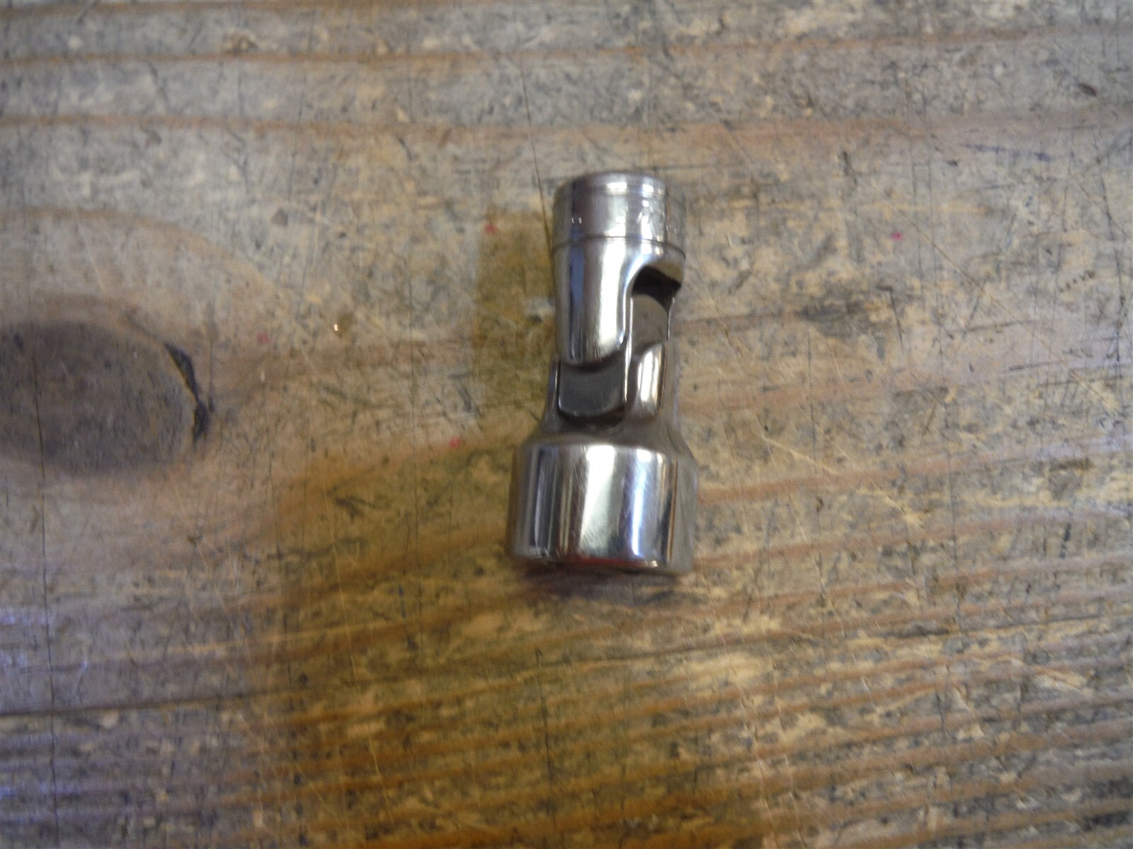 SNAP-ON FS-24-B 3/8″ drive universal socket *T02