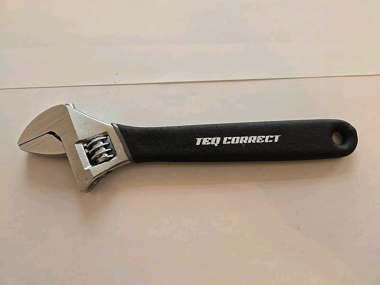Teq Correct 8″ Adjustable Wrench With Cushion Grip
