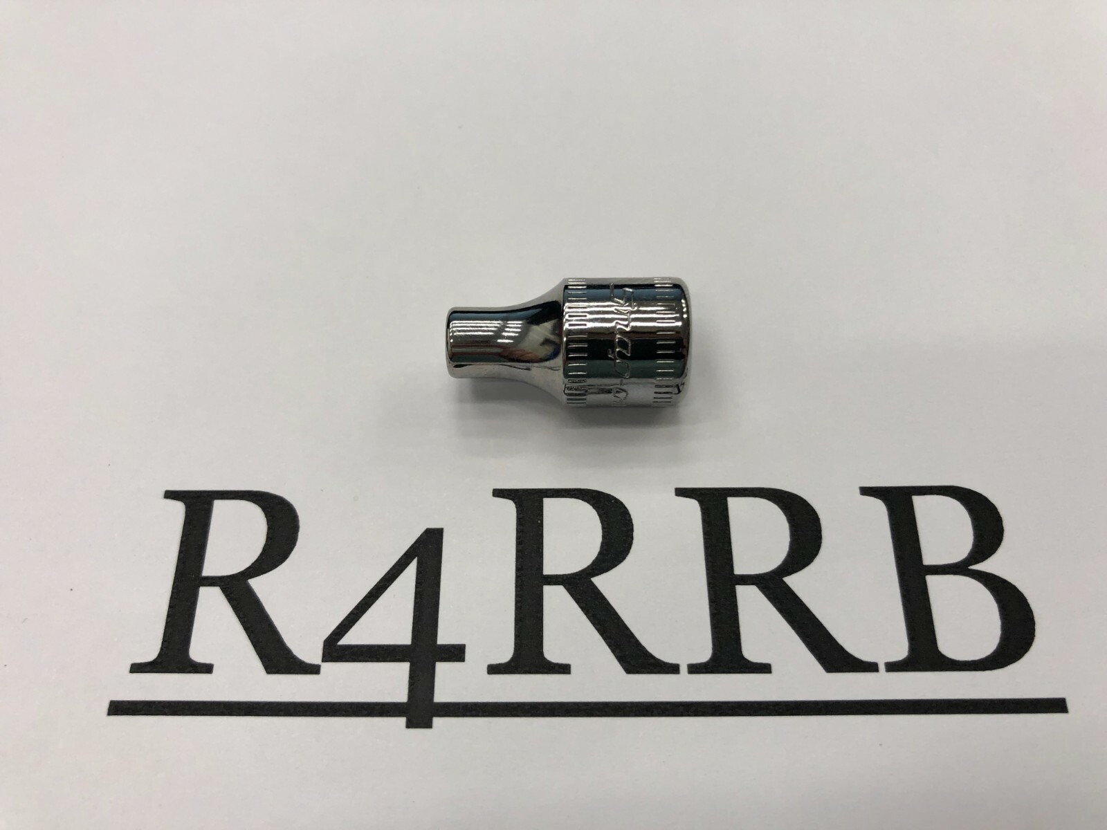 Snap-on Tools USA NEW 1/4″ Drive 4mm METRIC 6pt Shallow Chrome Socket TMM4