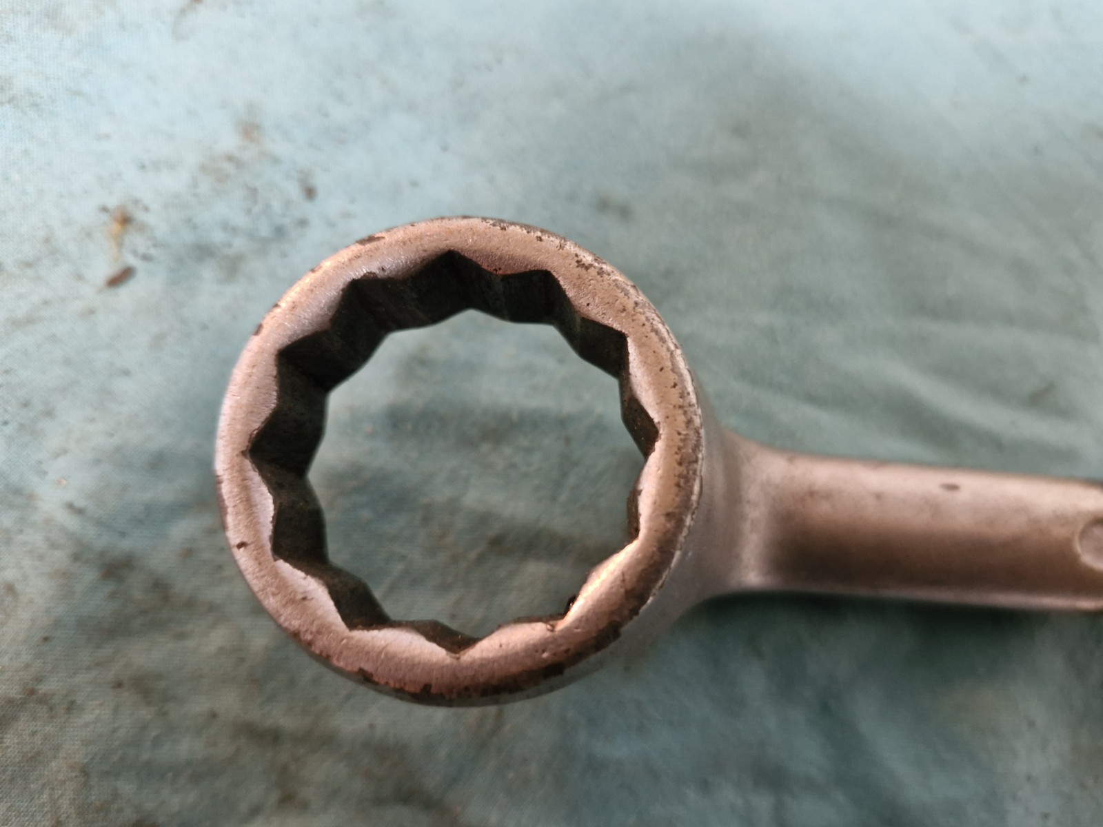Heyco 1-1/16″ – 1-1/4″ Ring Spanner No475