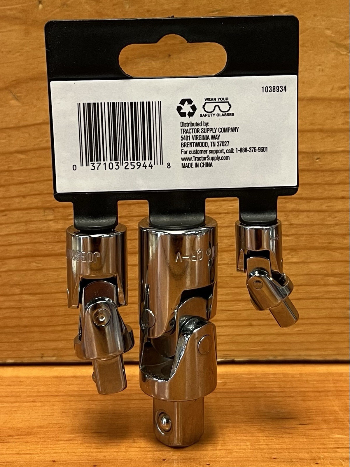 JobSmart 1038934 1/4 in., 3/8 in. and 1/2 in. Drive Set, Universal Joint, 3 pc.