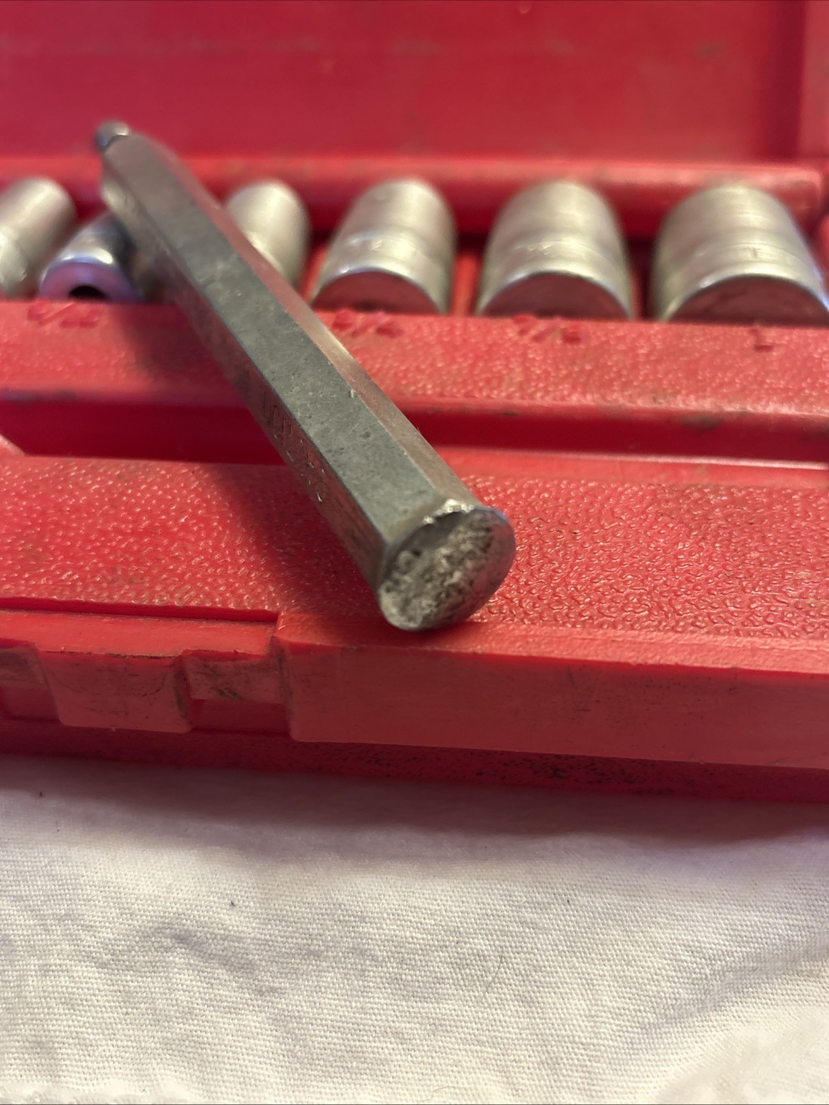 Blue-Point Tools 11pc 1/4 – 1″ Punch Set Gasket Cutter Hole w/ Case PGH8A