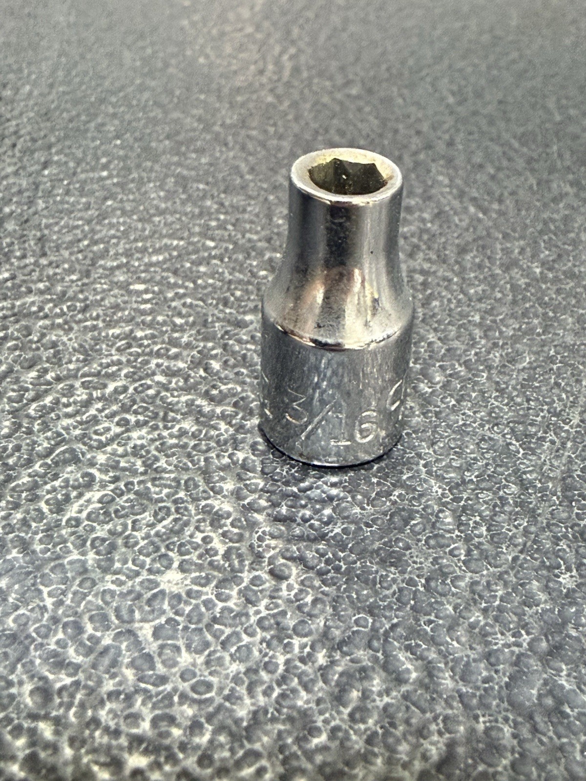 Vtg 3/16″ Craftsman G-Series Part 43491 – 1/4″ Drive 6-Point Socket USA Made
