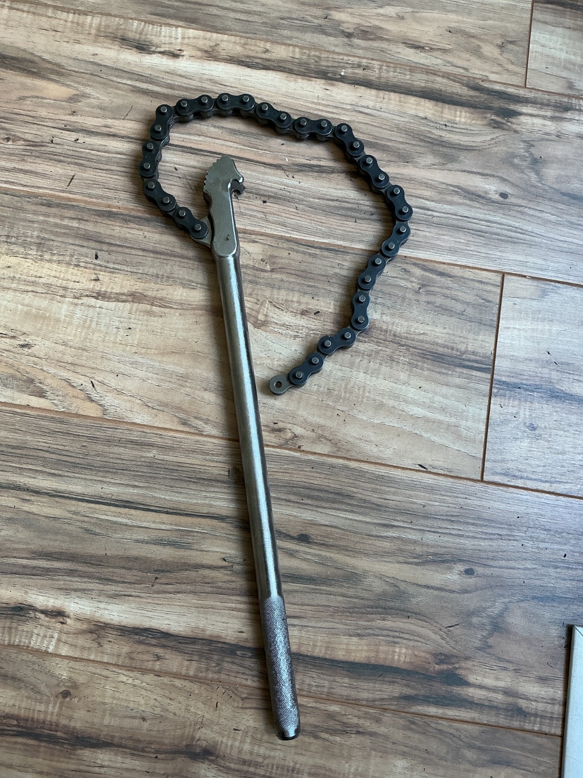 Nice OTC Tools Heavy Duty Ratcheting Chain Wrench 7401 24″ Chain / 19″ Handle