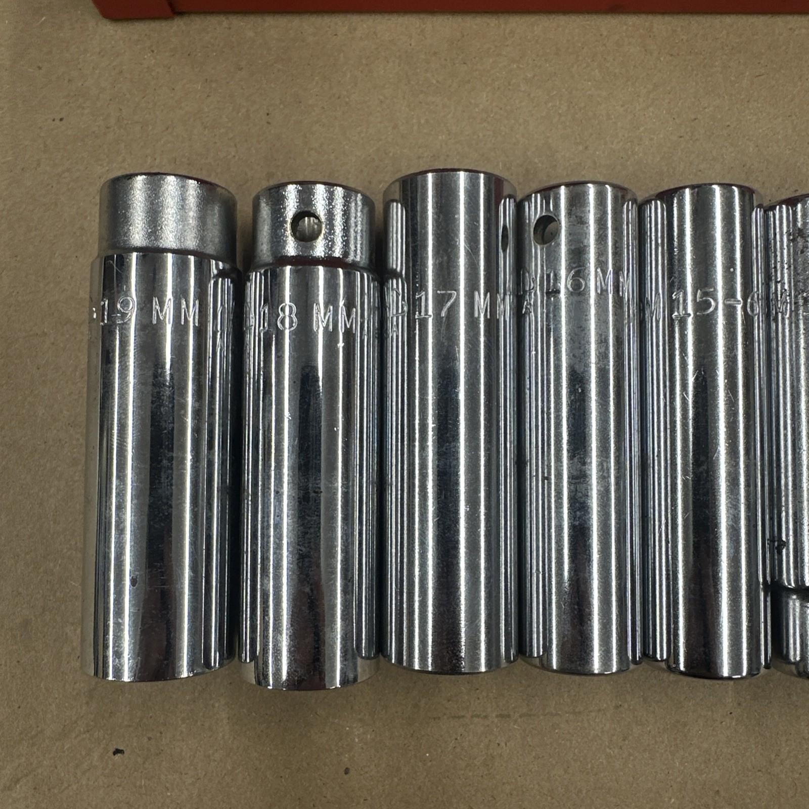 Mac Tools 10-PC. 1/2” Drive Metric Deep Socket Set – 6-PT. 10-19mm USA Made